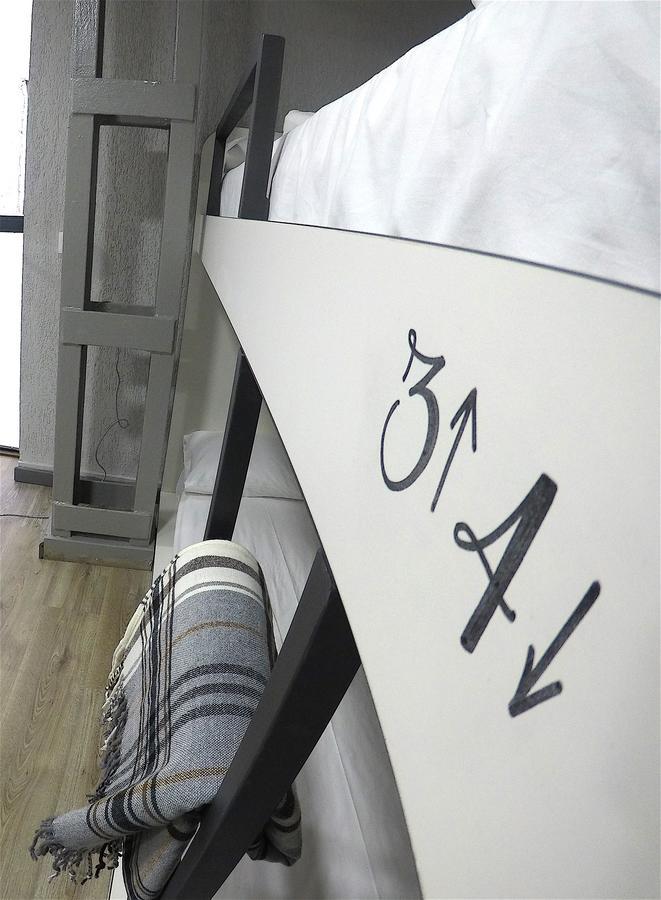 Quartier Hostel *